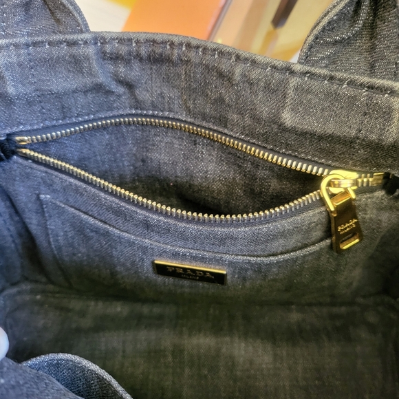🔥Prada Canapa Logo Nero Denim tote. - Picture 12 of 15